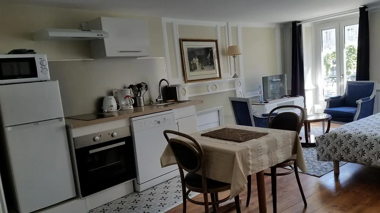 Appart'Hotel De La Mairie Morlaix Apartment