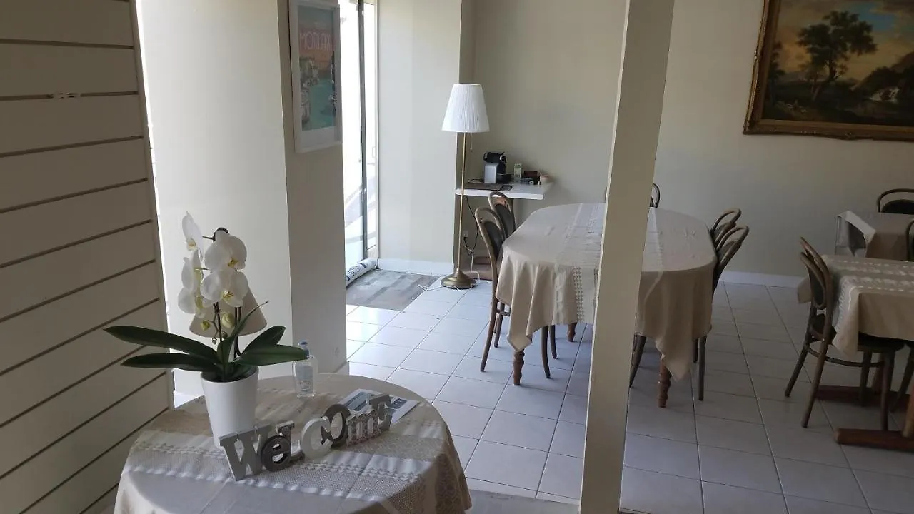 Appart'Hotel De La Mairie Morlaix 0*,