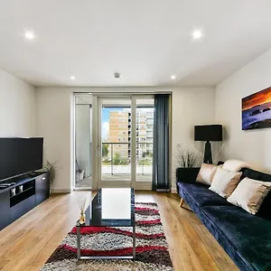  Apartment Amazing 2 Bed 2 Bath Flat In Canary Wharf United Kingdom