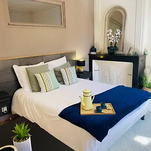  Apartment Maison Gabriel - Au Coeur De La Cite Medievale - T3 75m2 France